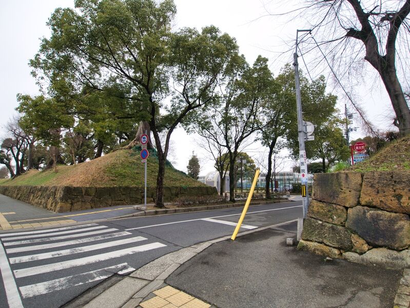 File:Himeji203.jpg
