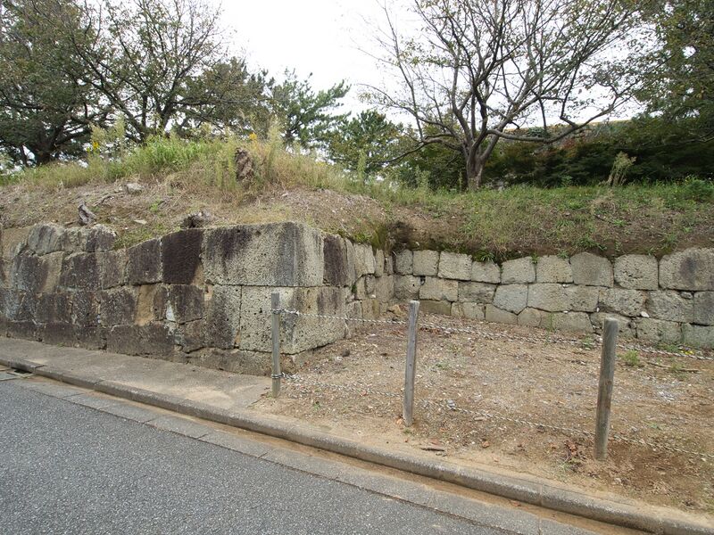 File:Komatsu12.jpg