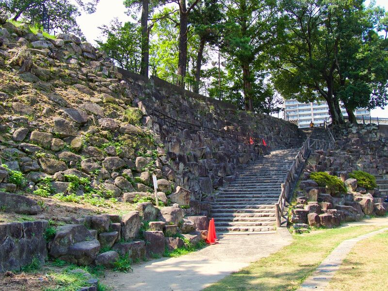 File:Okazaki2.jpg