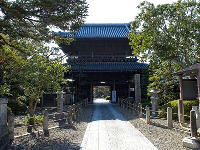 Templeshikone2.jpg