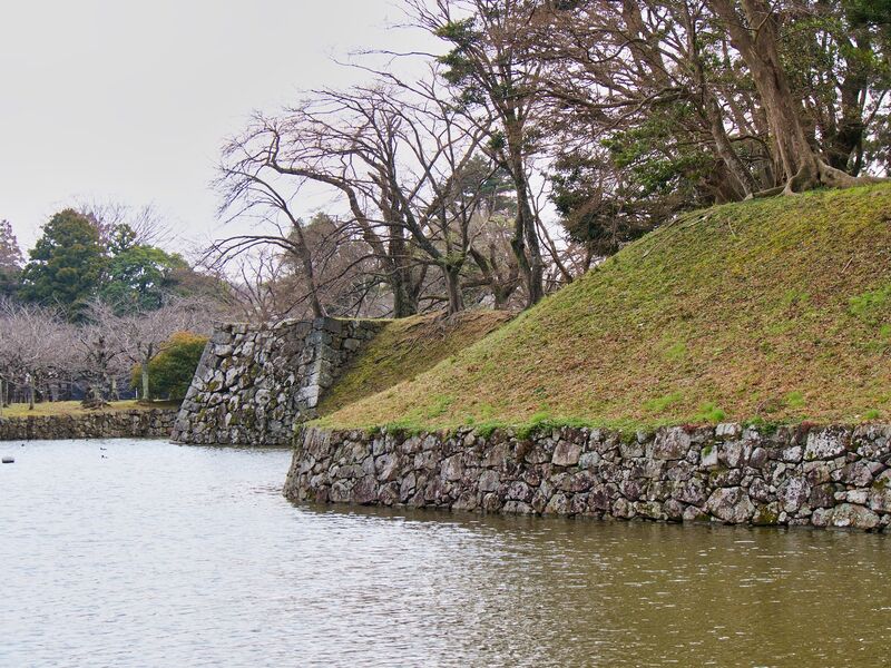 File:Hikone79.jpg