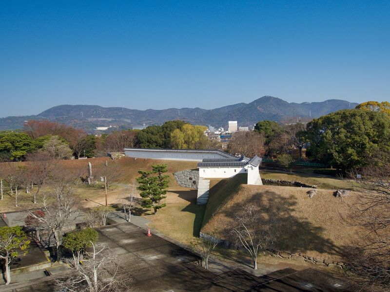 File:Ako52.jpg