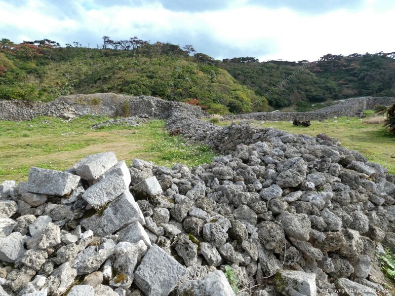File:Gushikawa Castle Kumejima RaymondW 106.jpg