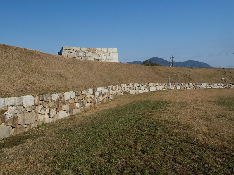File:Ako41.jpg