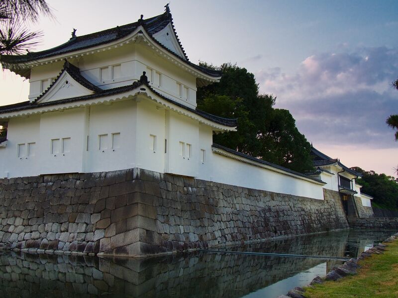File:Nijo75.jpg