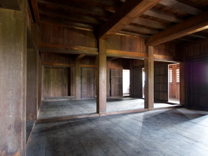 File:Nagoya sw yagura3.jpg