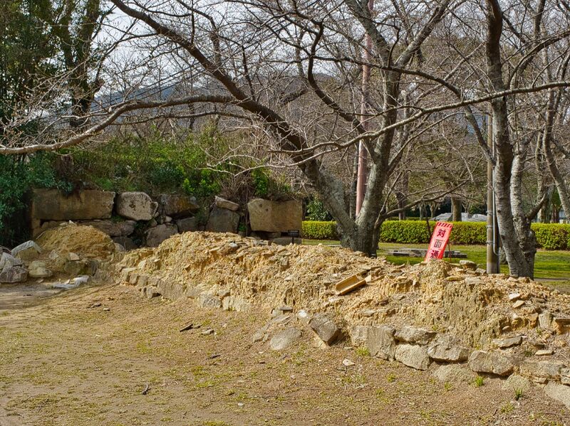 File:Hagicastle29.jpg