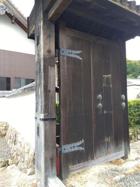 File:YoshidajouIchikuART030.jpg