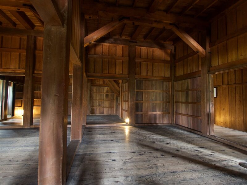 File:Nagoya sw yagura27.jpg