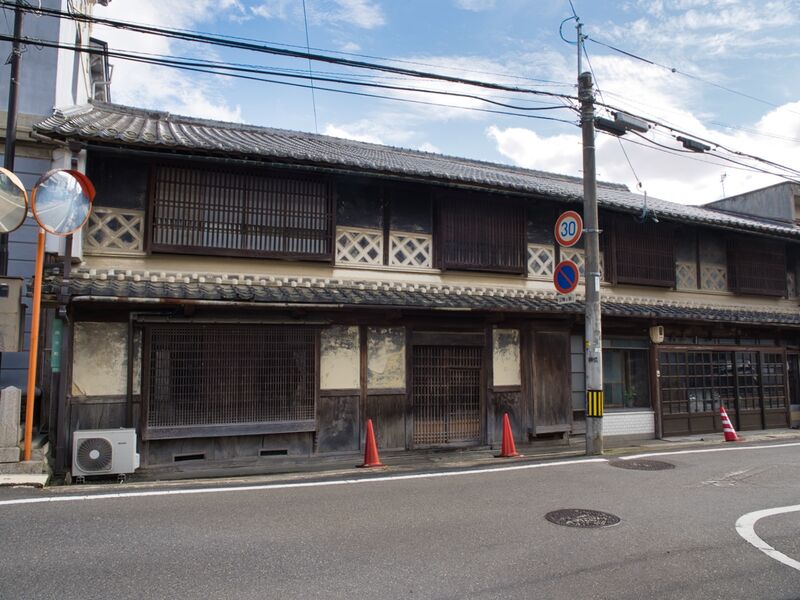 File:Tsuyamatown14.jpg