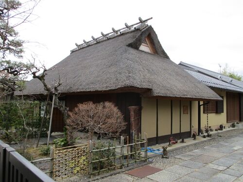 Kachimachi04Kakiuchi.JPG