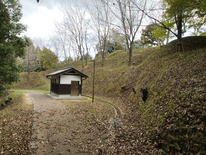 File:Izaki2.jpg