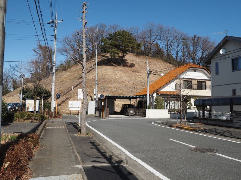 File:Teraochausuyama1.jpg